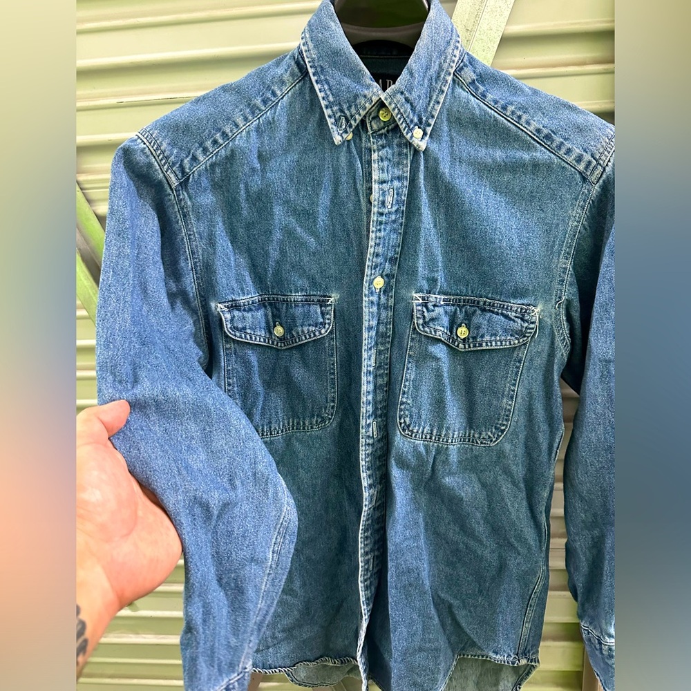 Gap Denim Button up shirt size M